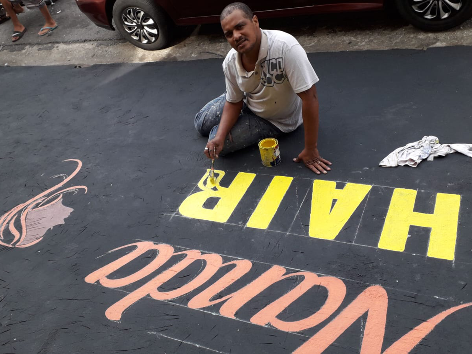 Pintura no Chão Logo e Lettering